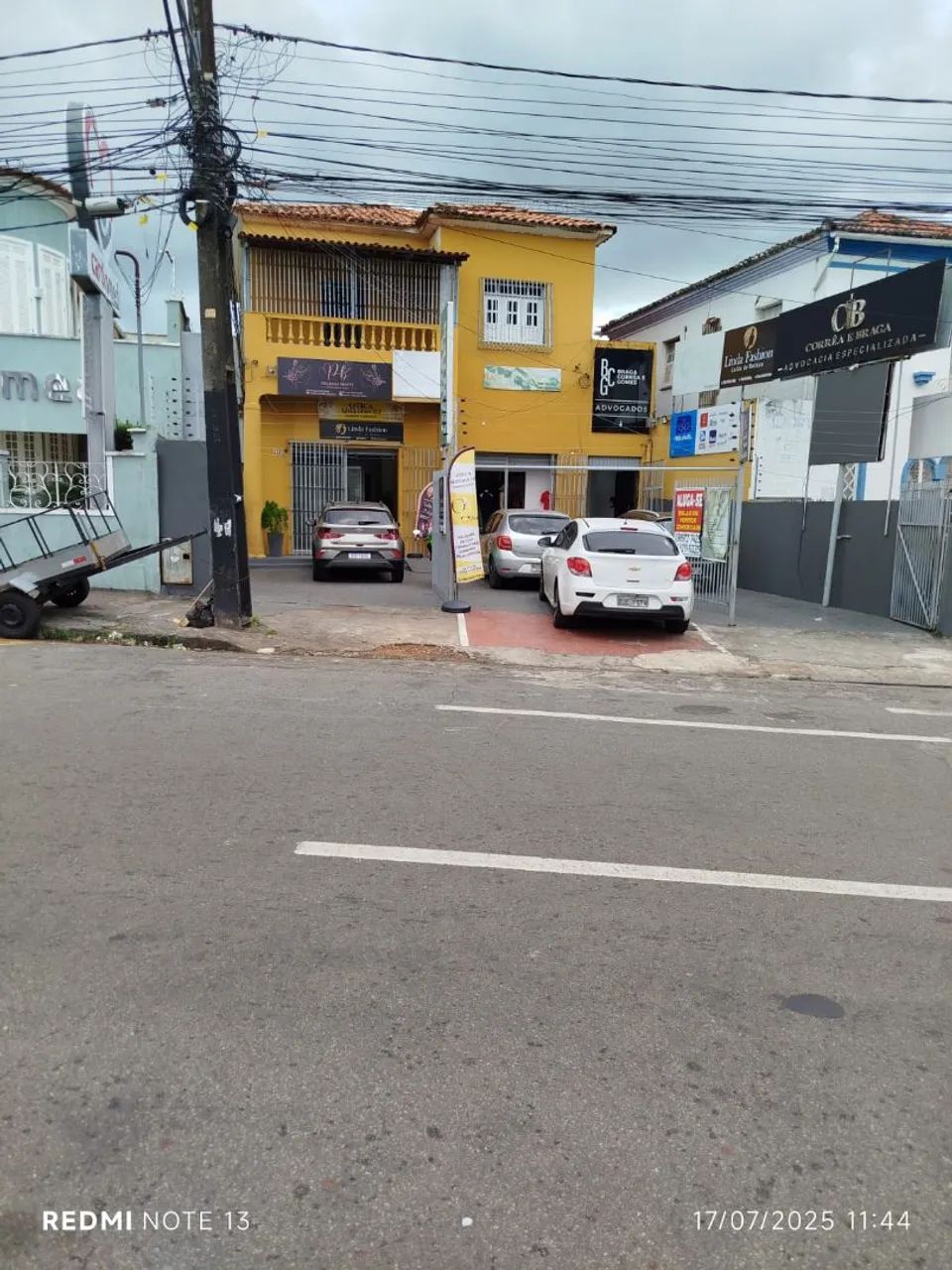 Salas, lojas e pontos comerciais 
