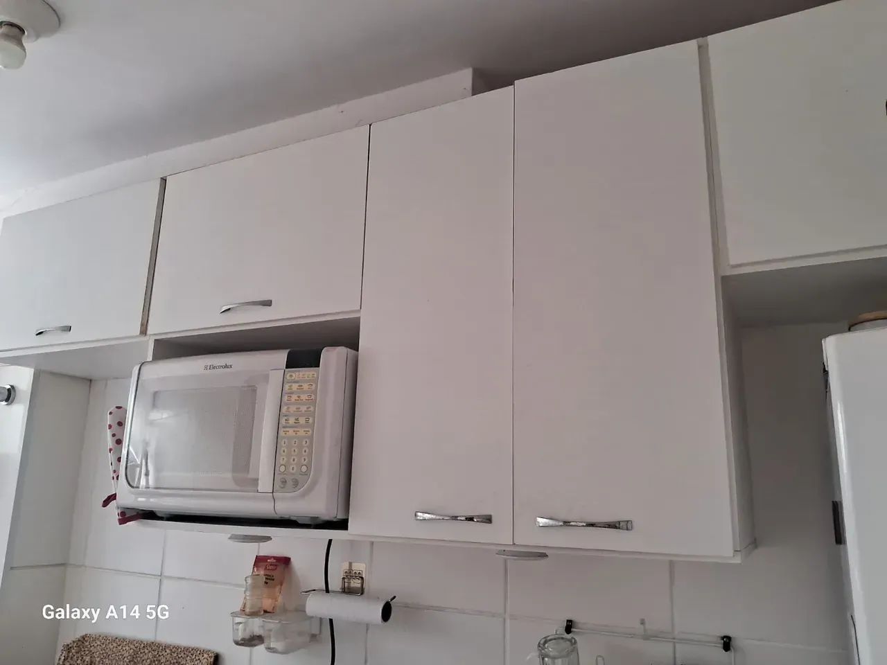 Alugo apartamento mobiliado com 2 quartos no Ed. Molinere