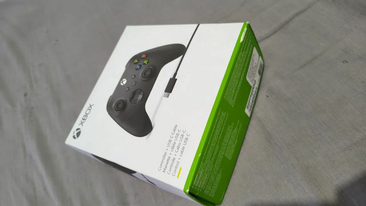 Controle Xbox serie S  +  cabo USB 