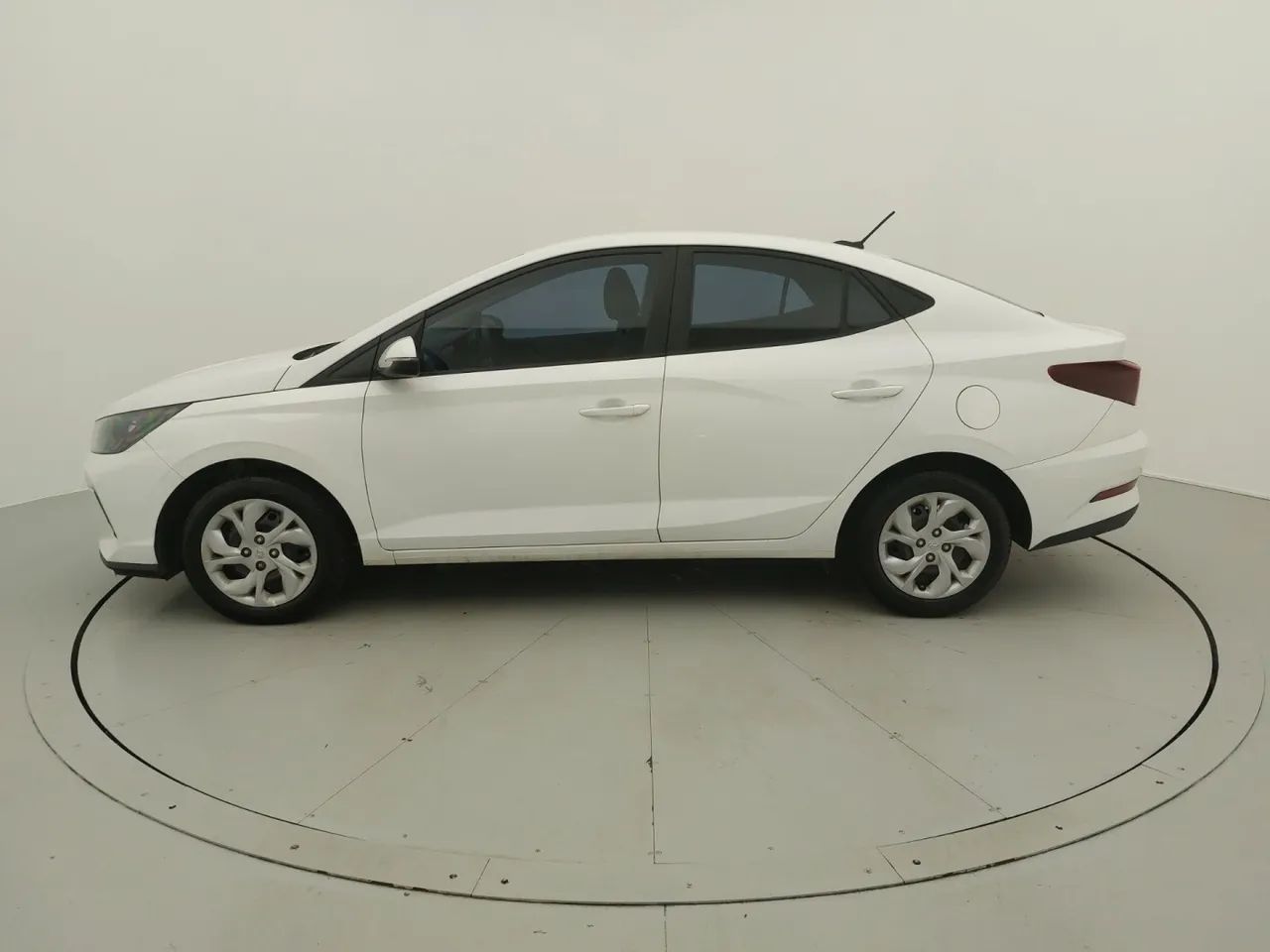 Hyundai HB20S Comfort 1.0 Flex 12V Mec., foto 2 de 18