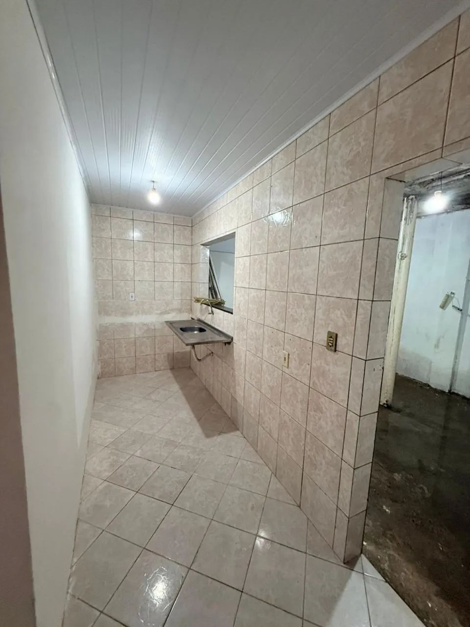 Casa com primeiro andar  - Foto 4