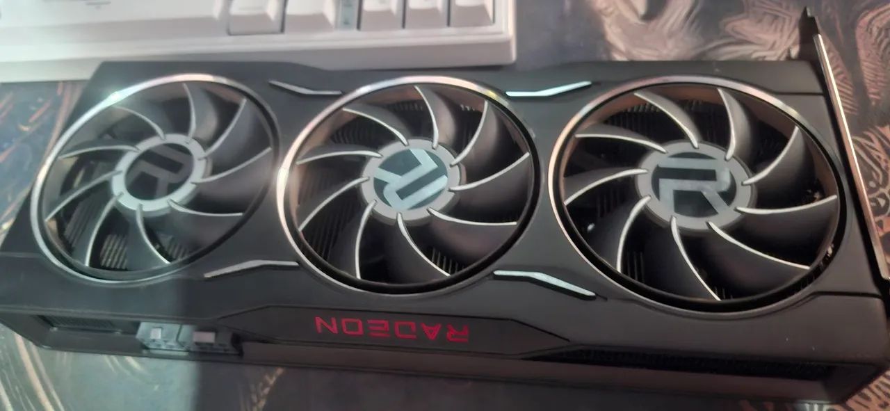 Placa de vídeo RX 6750XT