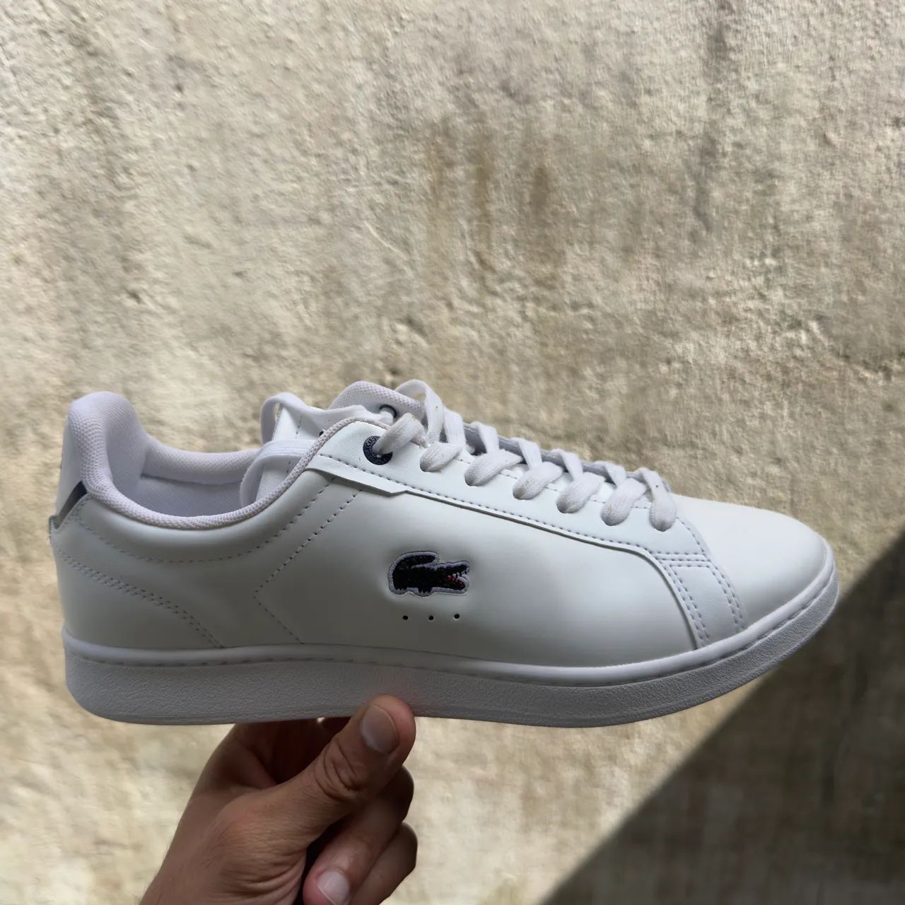 Tênis Lacoste Carnaby Pro branco 