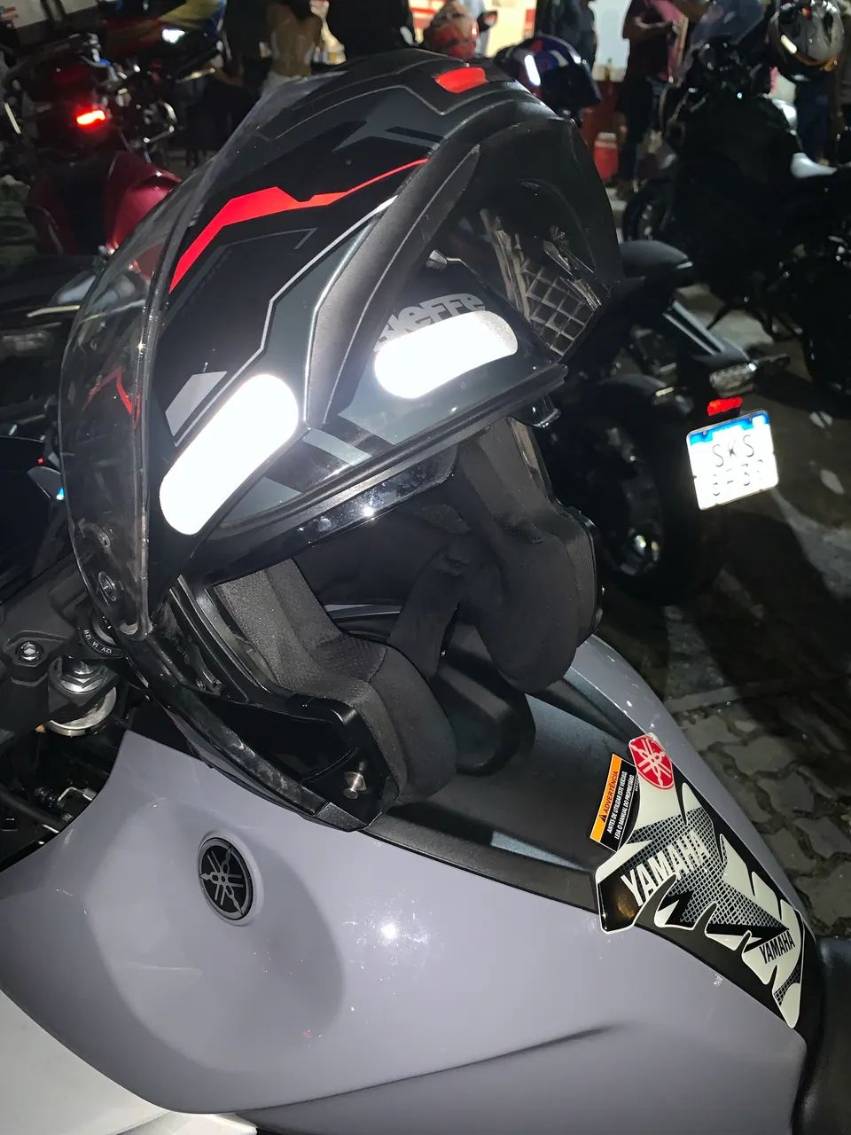 Capacete B-Dymamic 