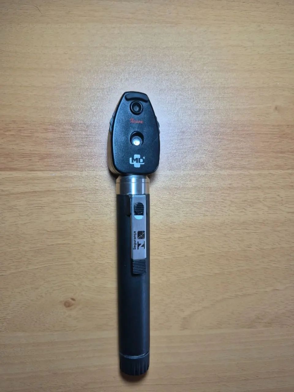 Oftalmoscópio Omni Xenon Halógena Preto - MD