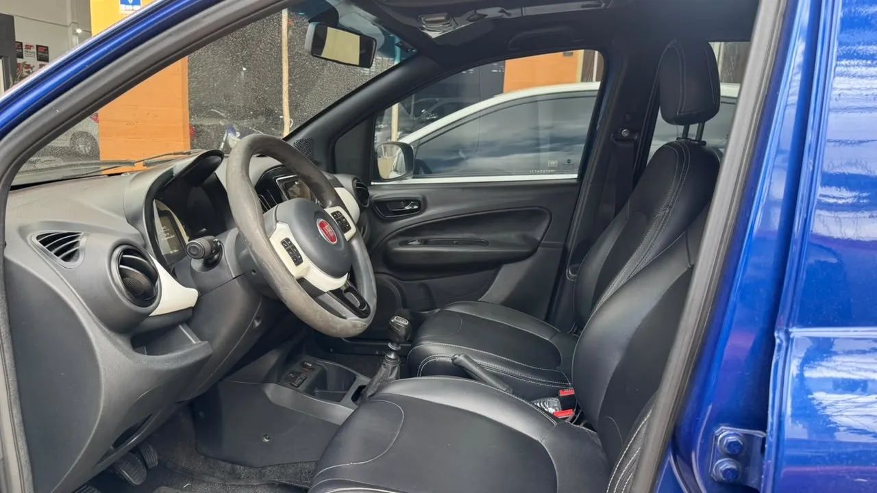 Fiat Uno Sporting 1.4 EVO Fire Flex 8V 4P 2016 - Foto 5