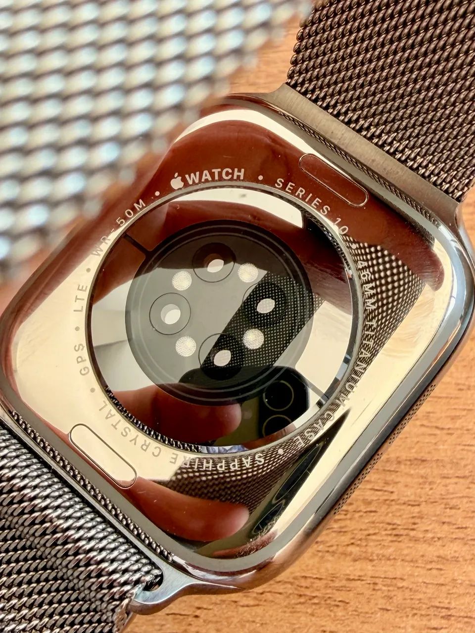 Apple Watch séries 10 Titanium natural com loop milanês  - Foto 4
