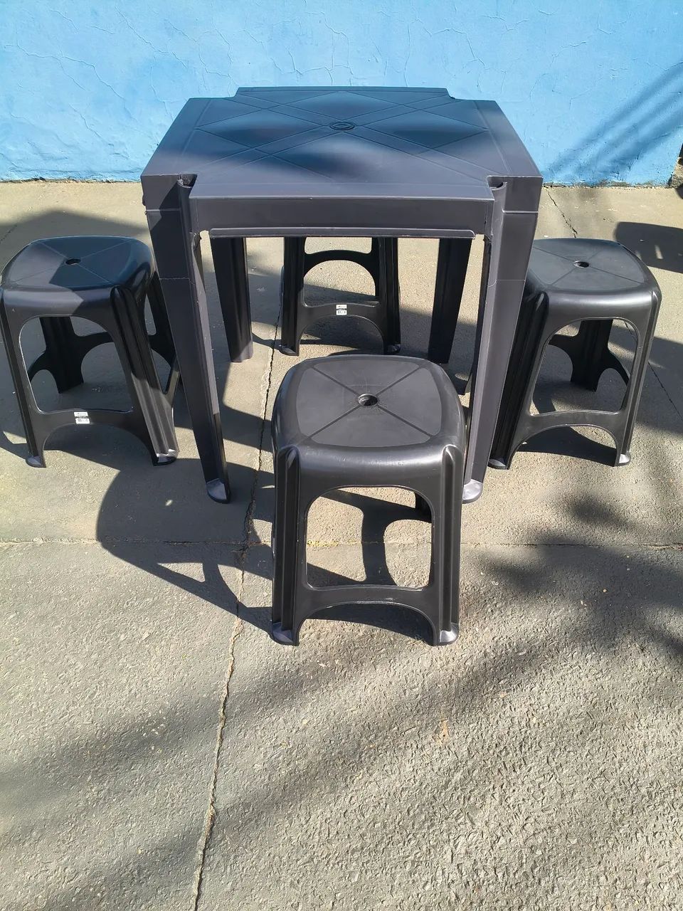 Jogo de mesa com banquetas - Foto 5