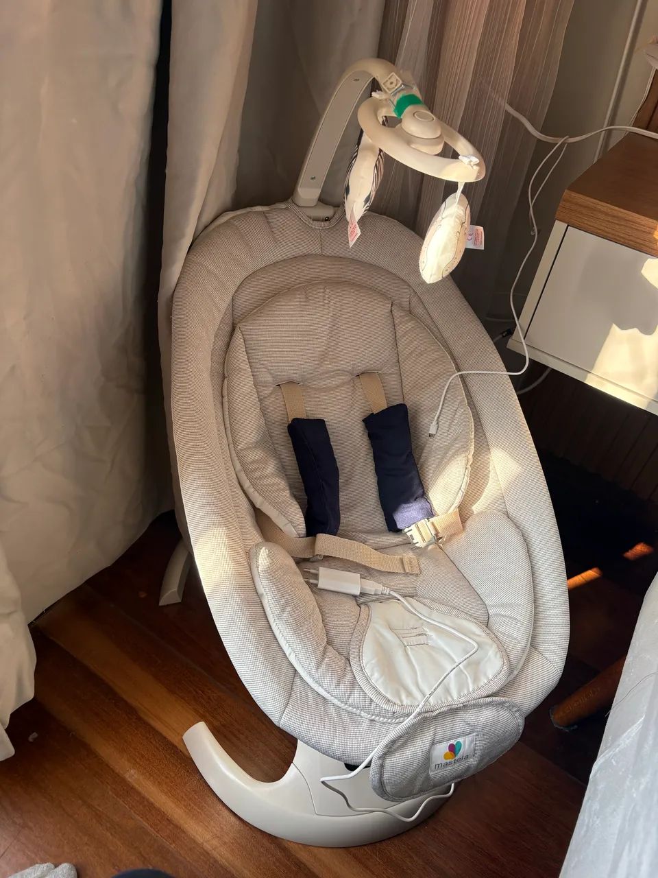 Cadeira musical de descanso para bebê 