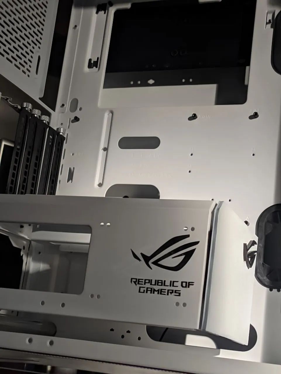 Thermaltake Core P6 - Foto 3