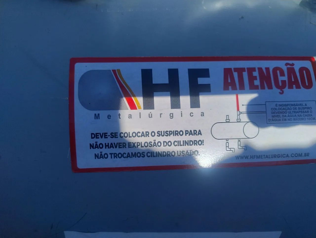 Boiler solar aquecimento de água 65 litros NOVO sem uso $150 cada - Foto 3