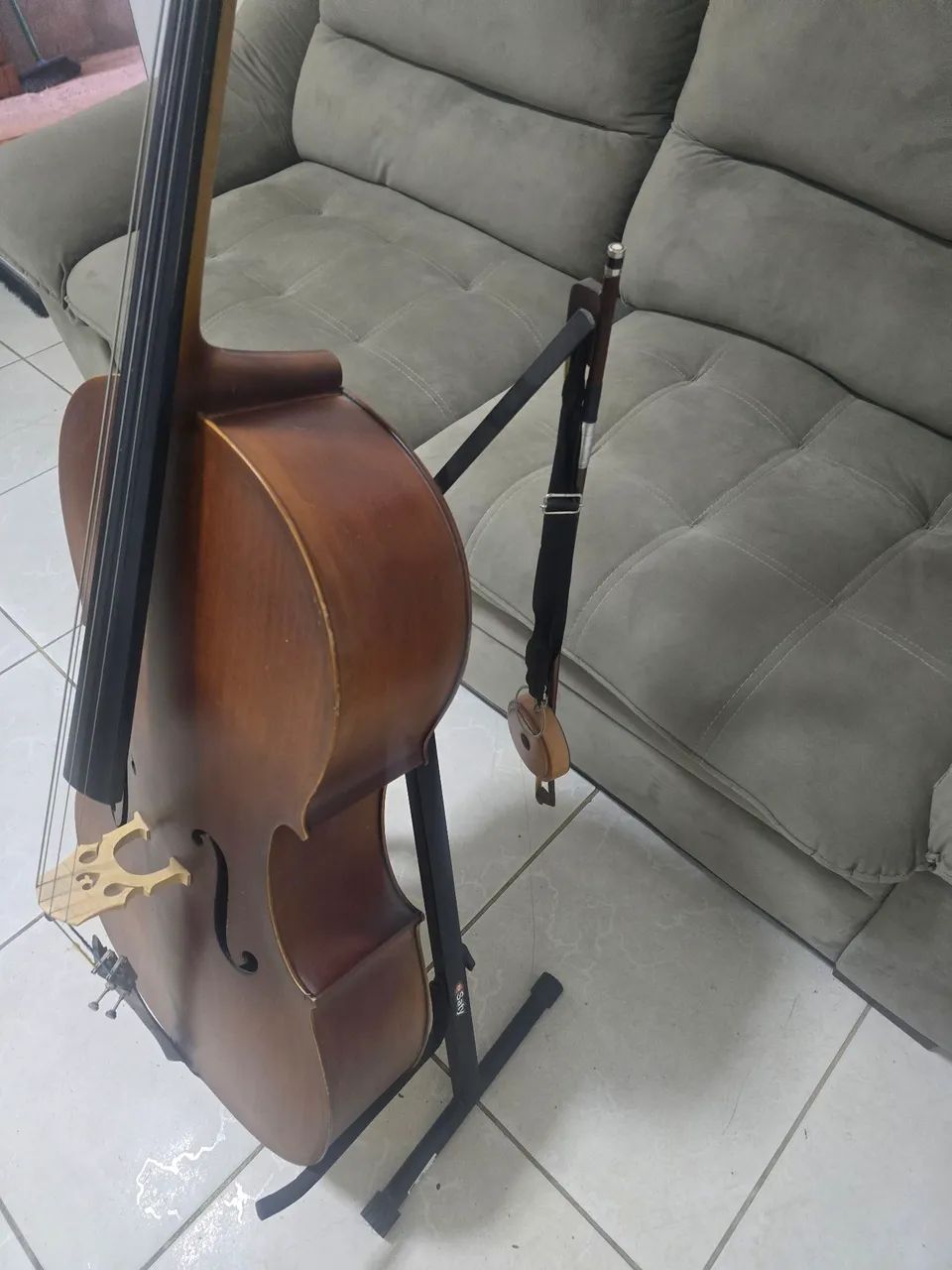 Violoncelo Omega 4/4 Usado - Completo