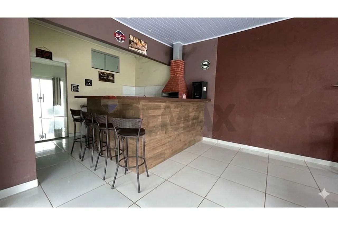 Conforto e Lazer: Casa com Piscina e Área Gourmet - Foto 5