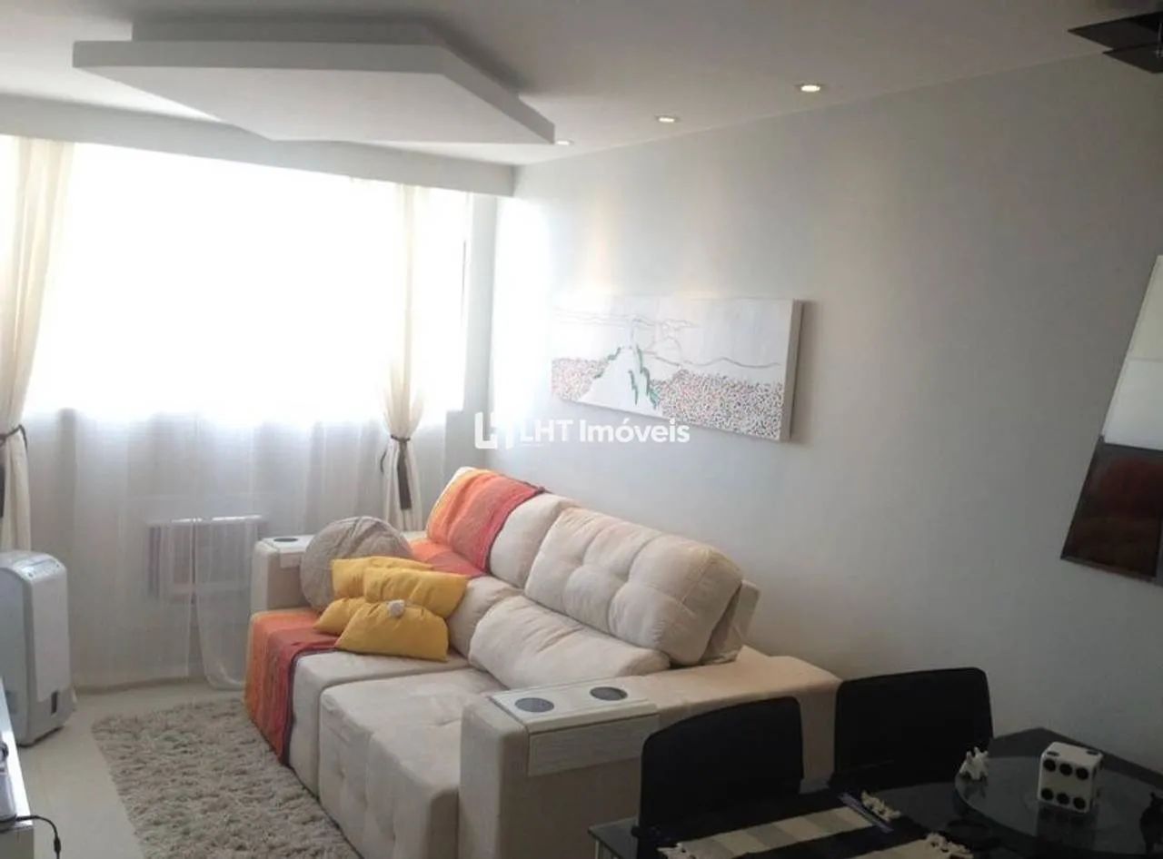 Apartamento 2 quartos no Fonseca!