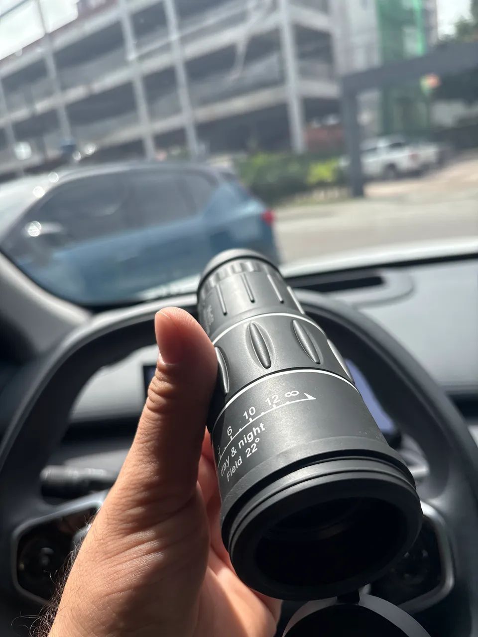 Monóculo - Foto 2