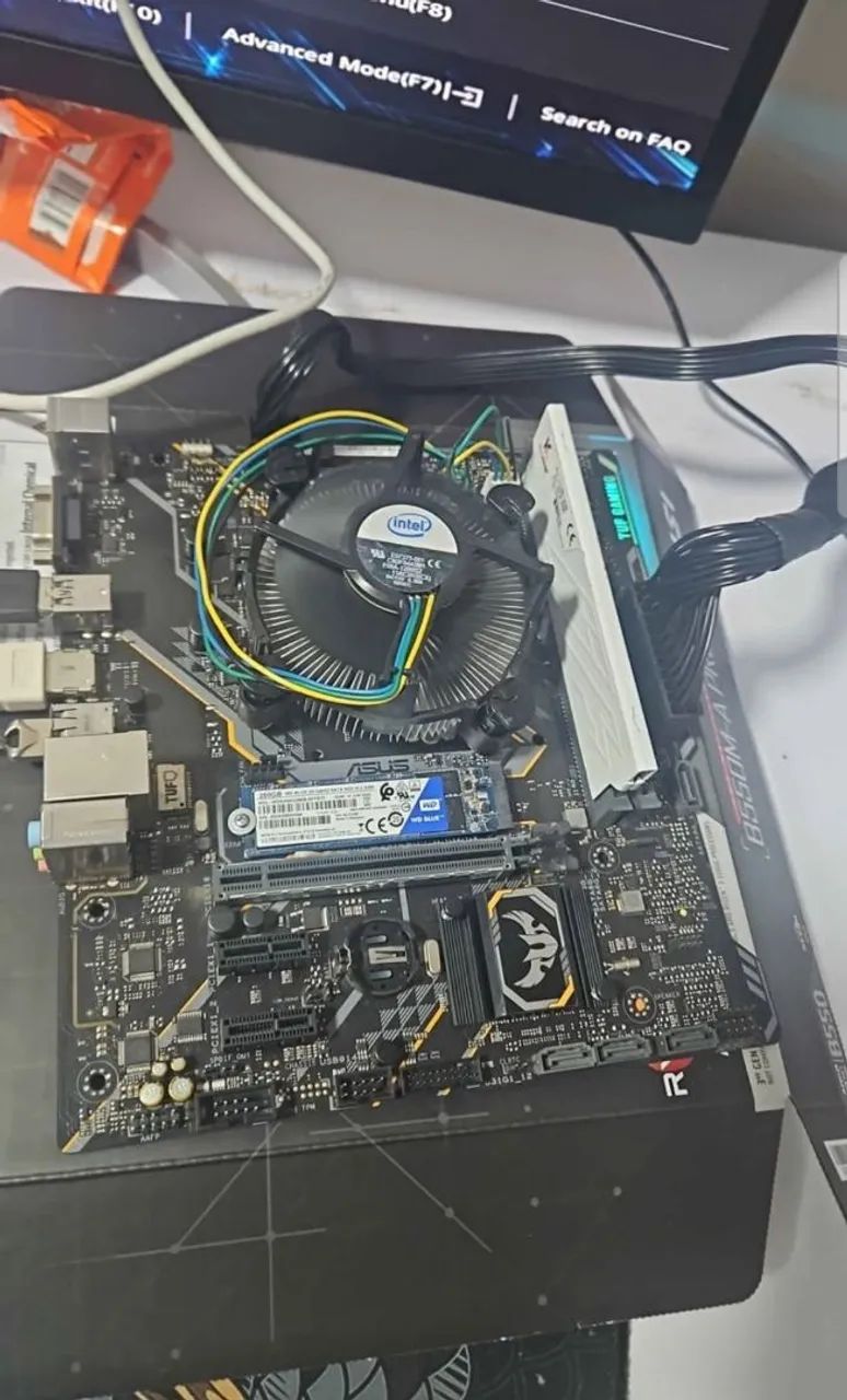 Kit Intel i3 8100 + Placa Asus TUF H310M + Cooler Box Original - Foto 2