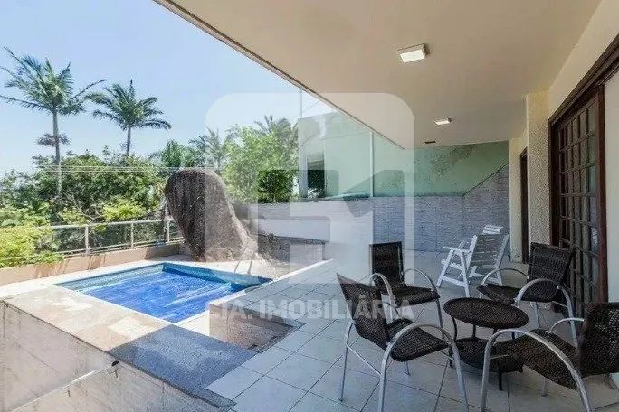 Casa com 4 dormitórios de 285,00 m² no Itaguaçu - Foto 4