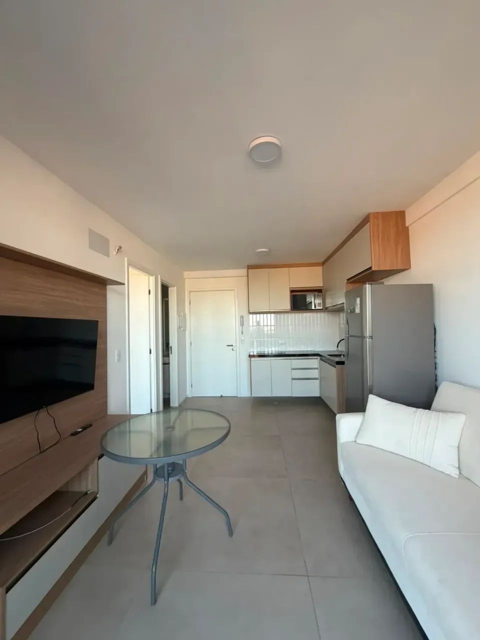 Alugo. Duo mobiliado de 42m2. - Foto 2