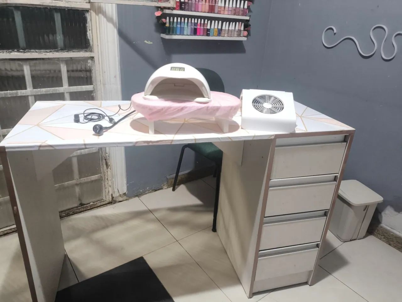 Mesa de manicure