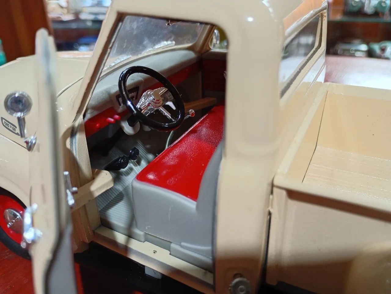 Miniatura pickup Ford F 100  - Foto 5