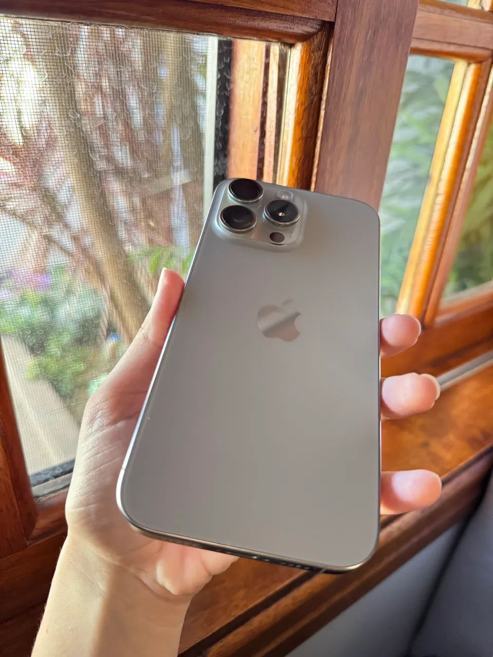 iPhone 16 Pro Max 256GB Seminovo - Foto 3