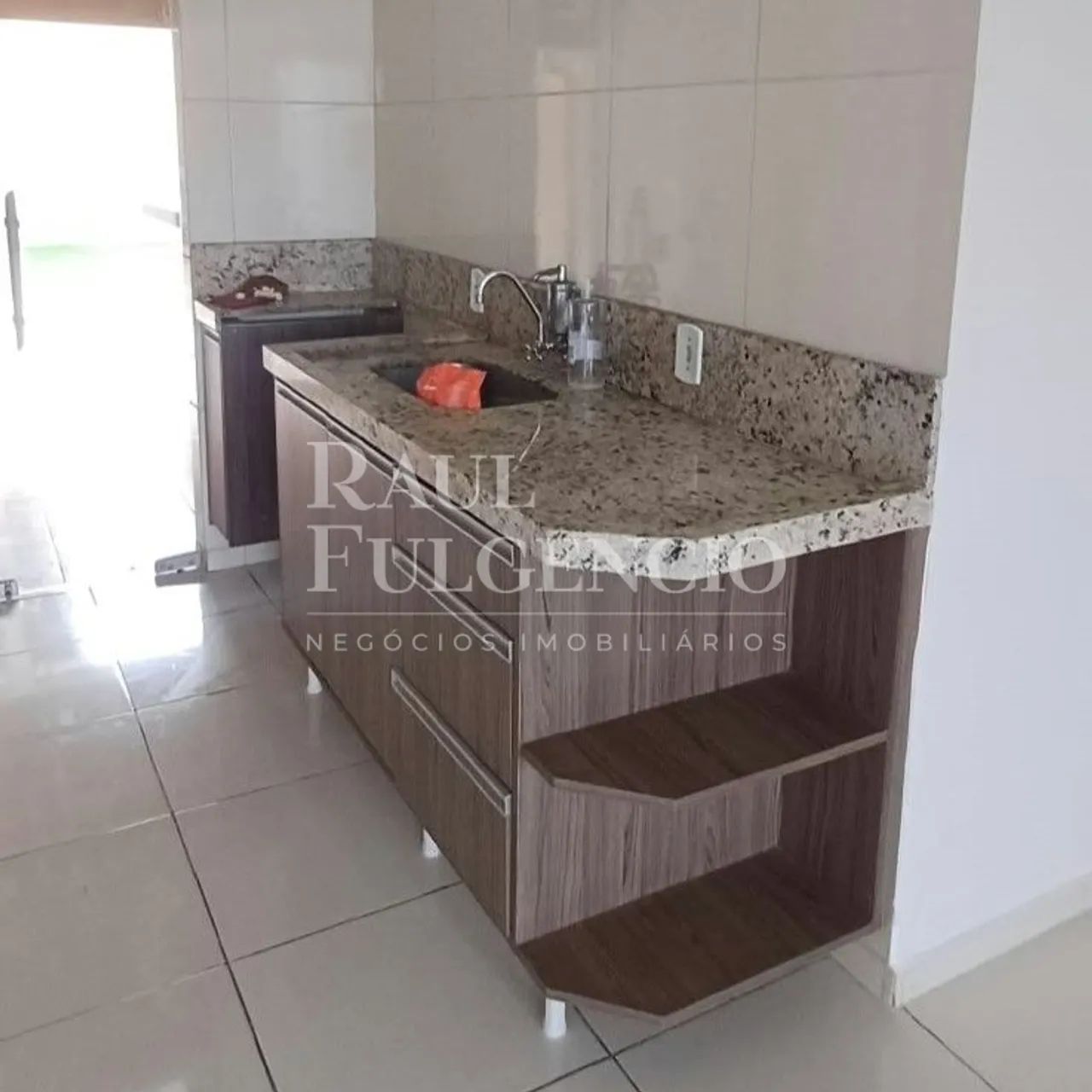 Sobrado de 120m2 reformado, proximo a Av Robert Koch e HU - Foto 5