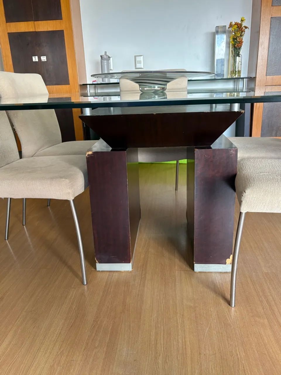 Mesa de jantar 6 a 8 pessoas - Foto 2