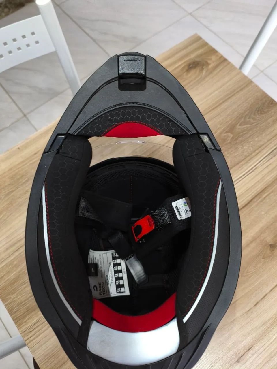 Capacete Race tech tamanho 60 - Foto 2