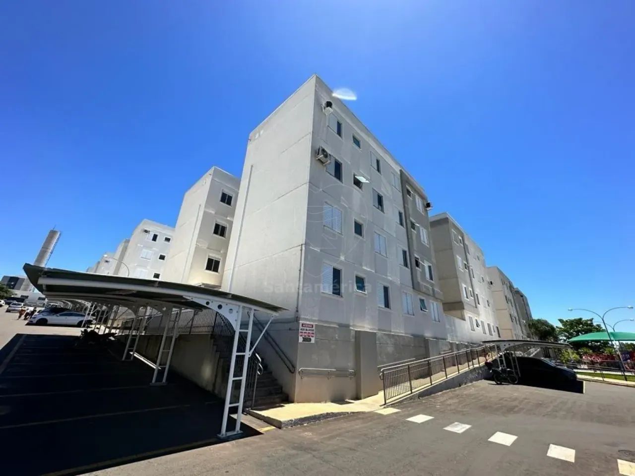Apartamento à venda com 2 quartos no Edifício La Vitta, Zona Oeste de Londrina - Foto 3