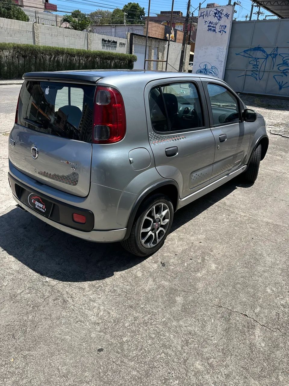 Fiat Uno Sporting 1.4 EVO Fire Flex 8V 4P 2013 - Foto 5