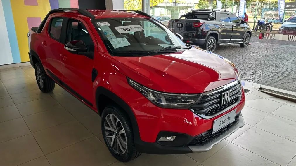 Fiat Strada Volcano 1.3 Flex 8V CD 2027 - Foto 3