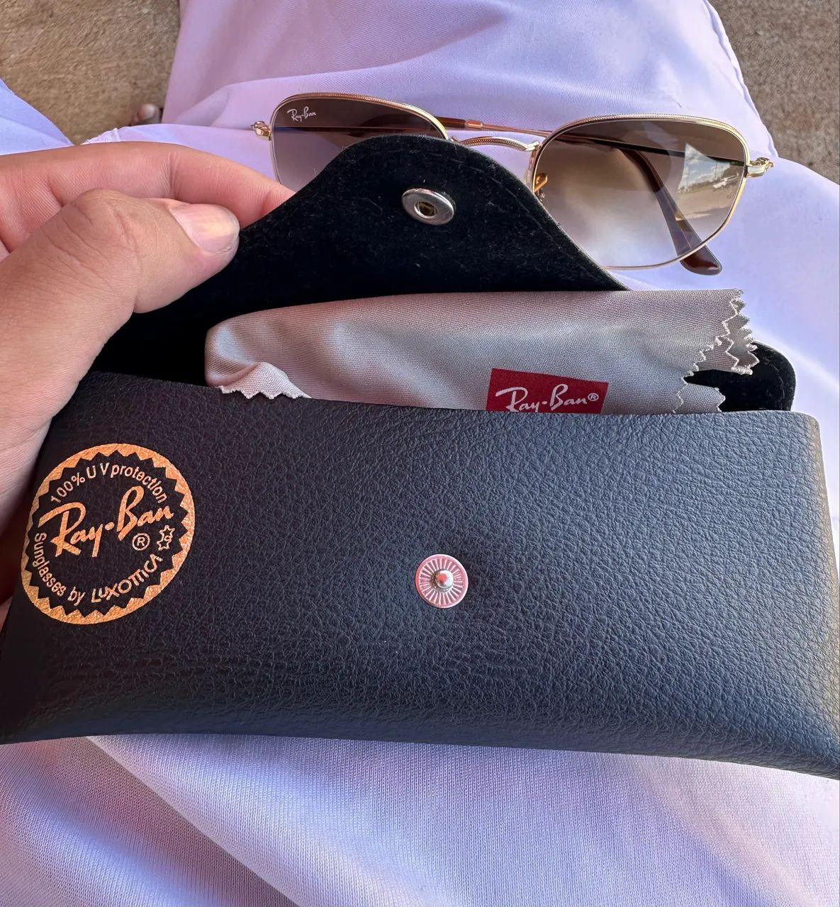 Ray-Ban Hexagonal Marrom-claro degradê - Foto 4