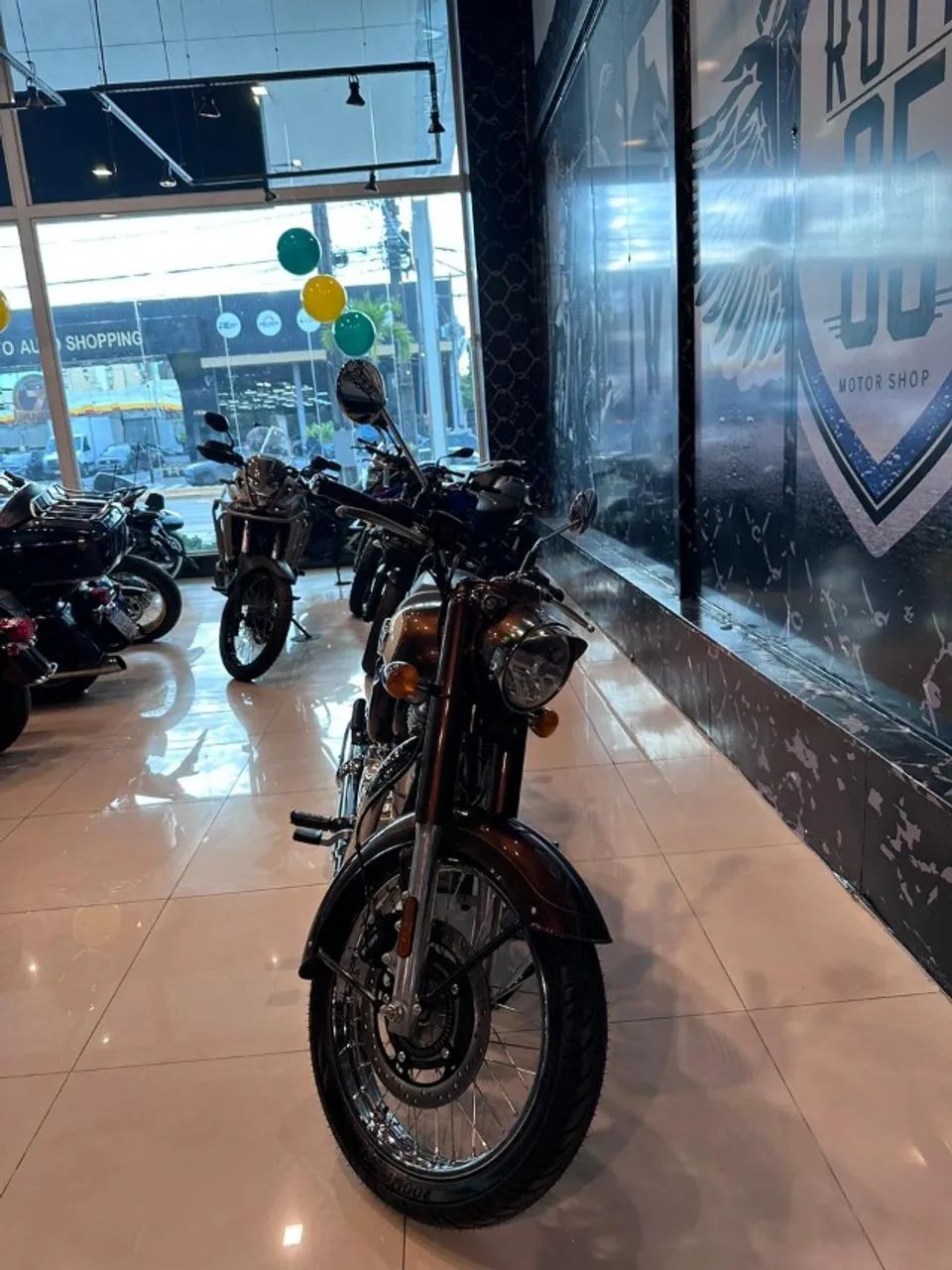 ROYAL ENFIELD CLASSIC 350 - Foto 5