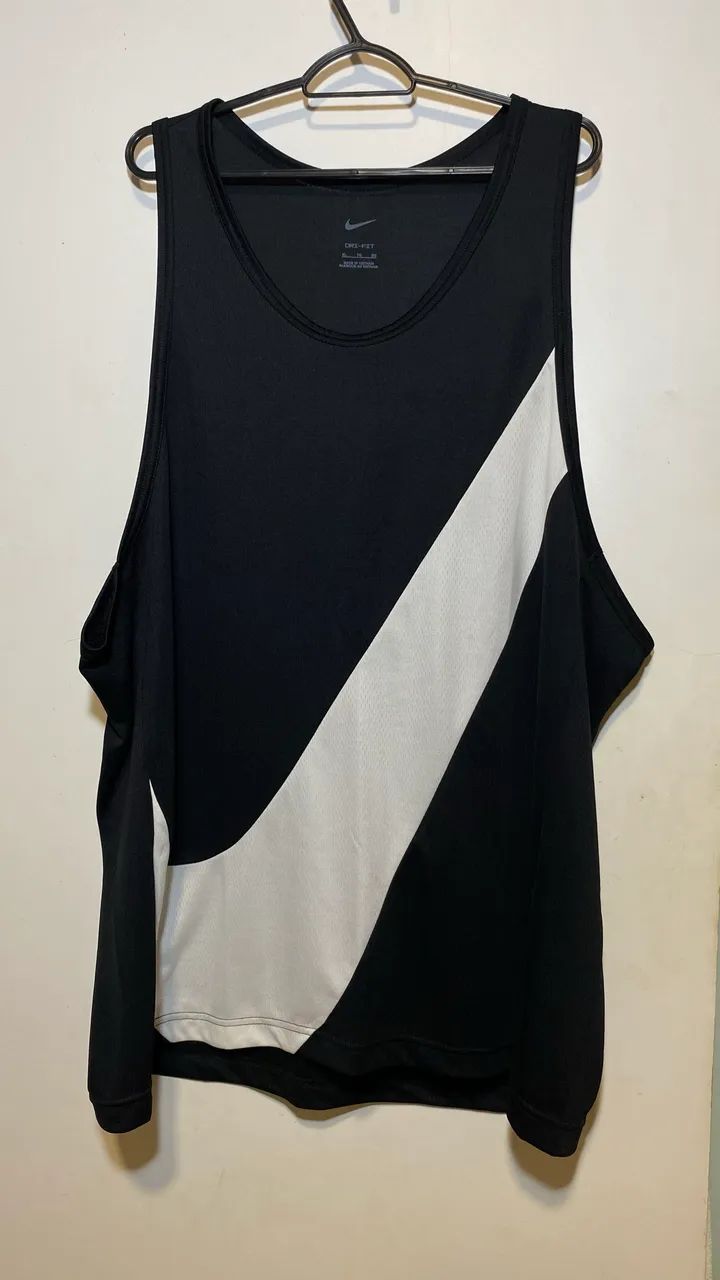 Regata Nike dri-fit preta