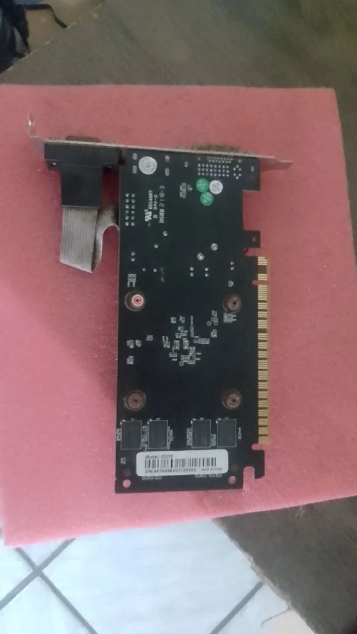 Placa de vídeo g210 - Foto 3