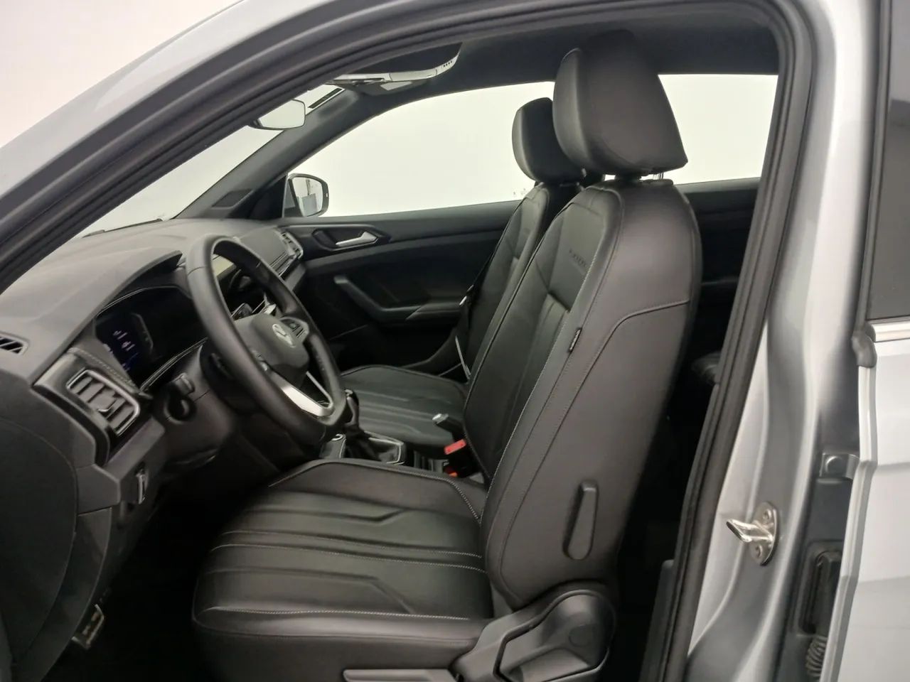 Volkswagen T-Cross Highline 1.4 TSI Flex 16V 5P AUT, foto 16 de 18