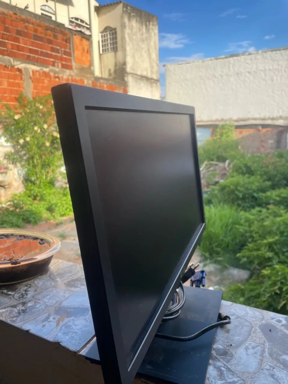  Monitor Dell E1916H 18,5? HD - VGA e DisplayPort - Foto 4