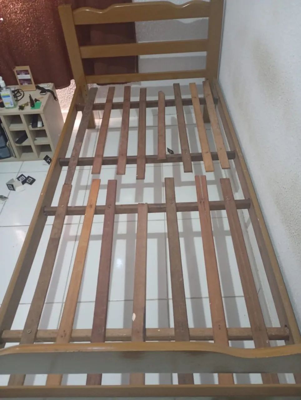 Cama solteiro madeira 