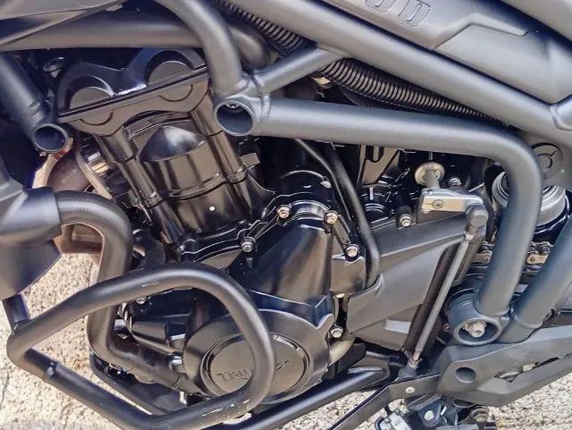 TRIUMPH TIGER 800 - 2015 - Foto 4