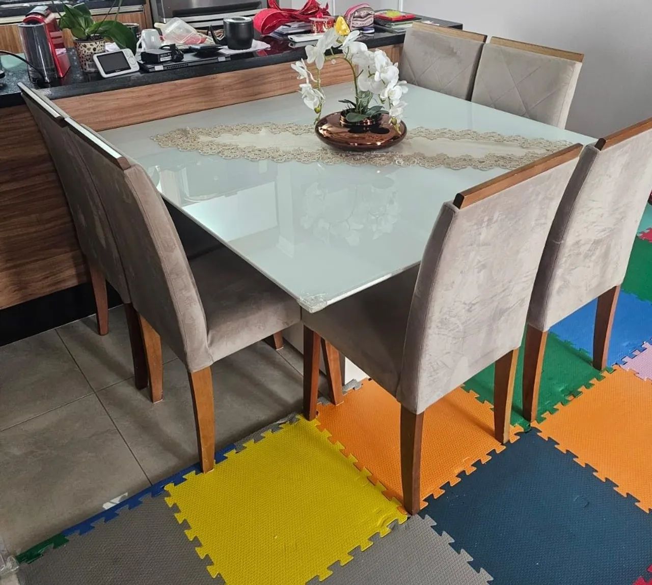 Mesa de jantar e 6 cadeiras - Foto 4