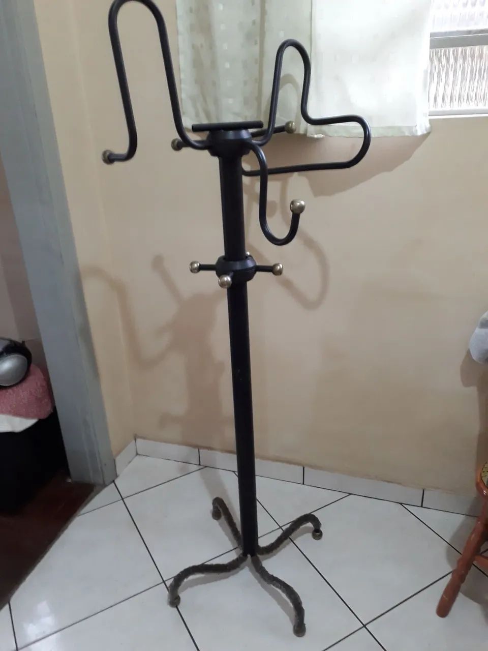 Arara de Roupas de Metal - Foto 3