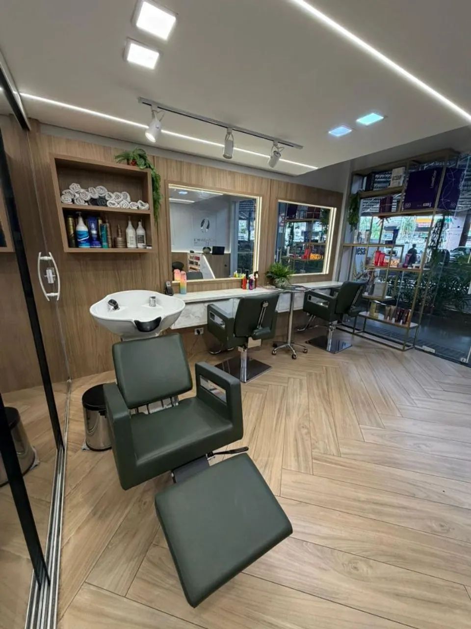 Salão de beleza - Comper 24h 