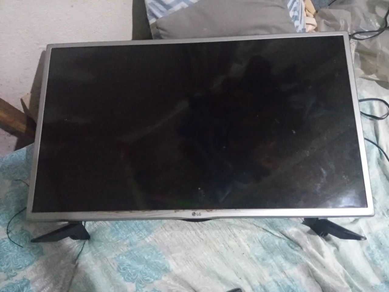 TV LG 32 com display quebrado.  - Foto 2