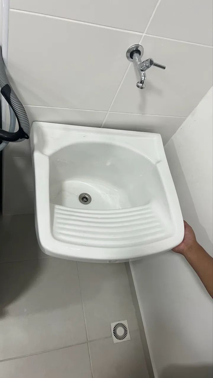 TANQUE COM COLUNA DE LOUÇA BRANCA (ICASA) NOVO, SEM USO. - Foto 2