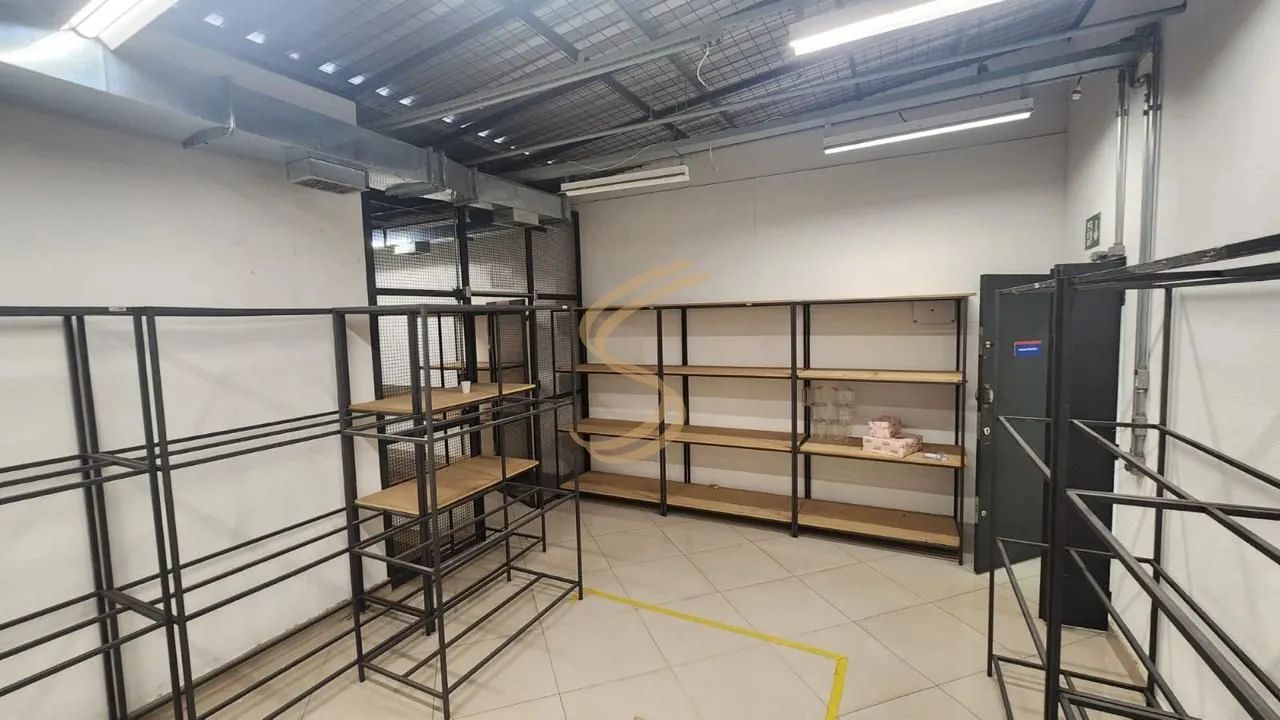 Prédio de Esquina para Alugar no Centro com 506 m² de Área Total - Foto 4
