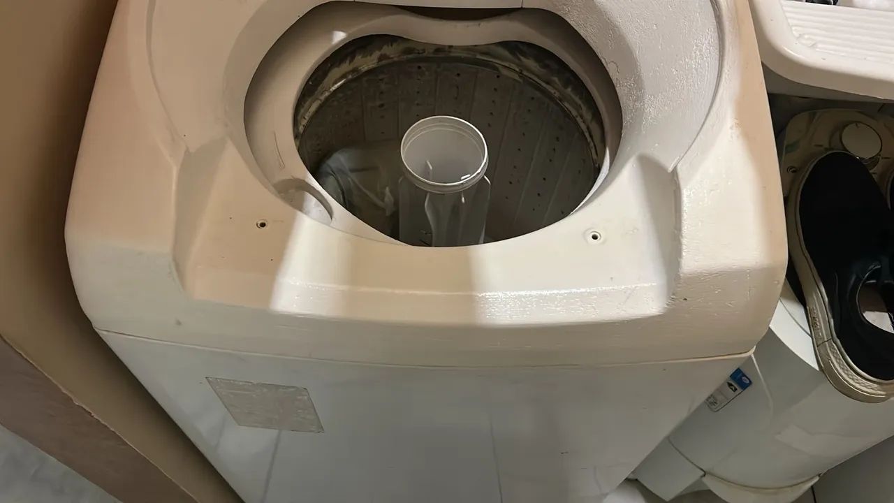 Máquina cônsul 8kg danificado o kit de bater