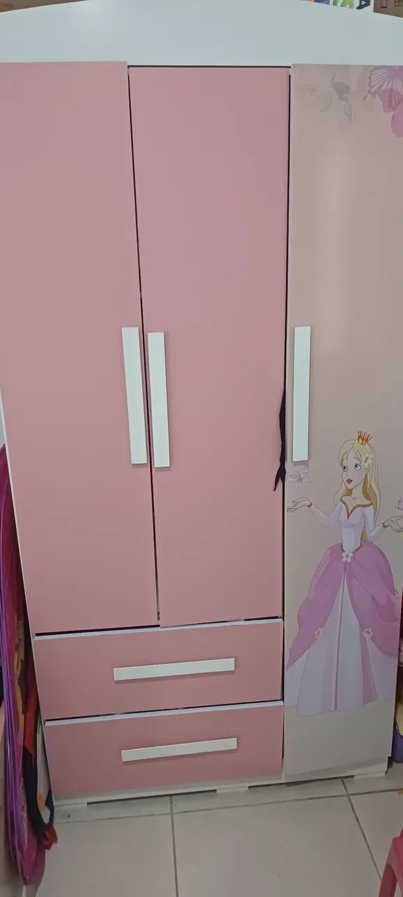 Guarda roupa e cama com colchão infantil - Foto 2