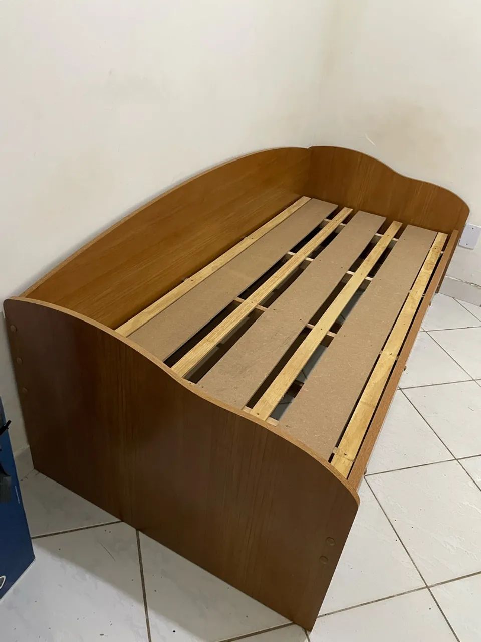 Sofá cama com auxiliar 