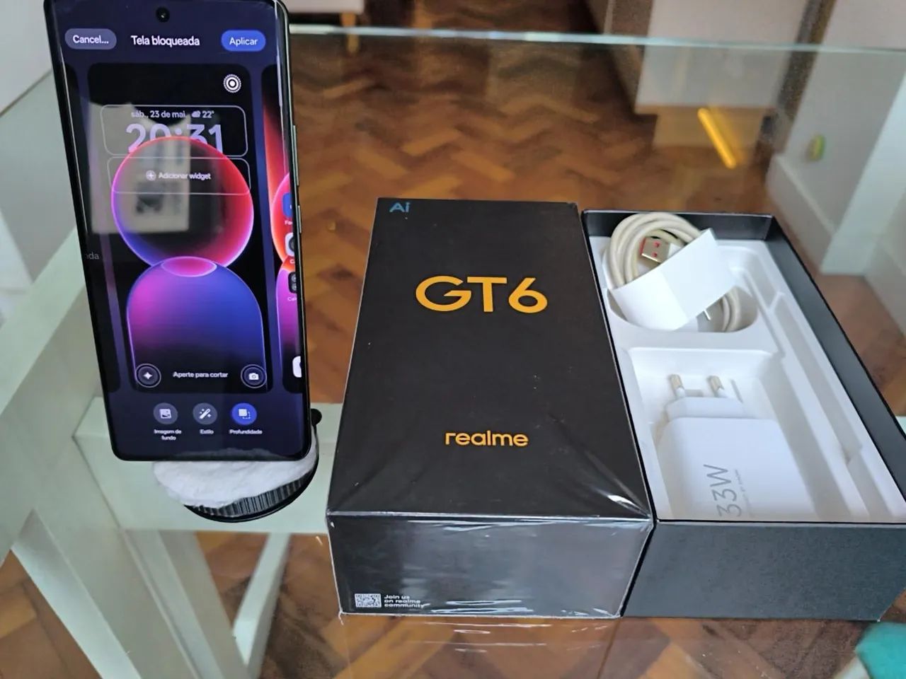 Celular Realme GT6 semi novo  - Foto 2
