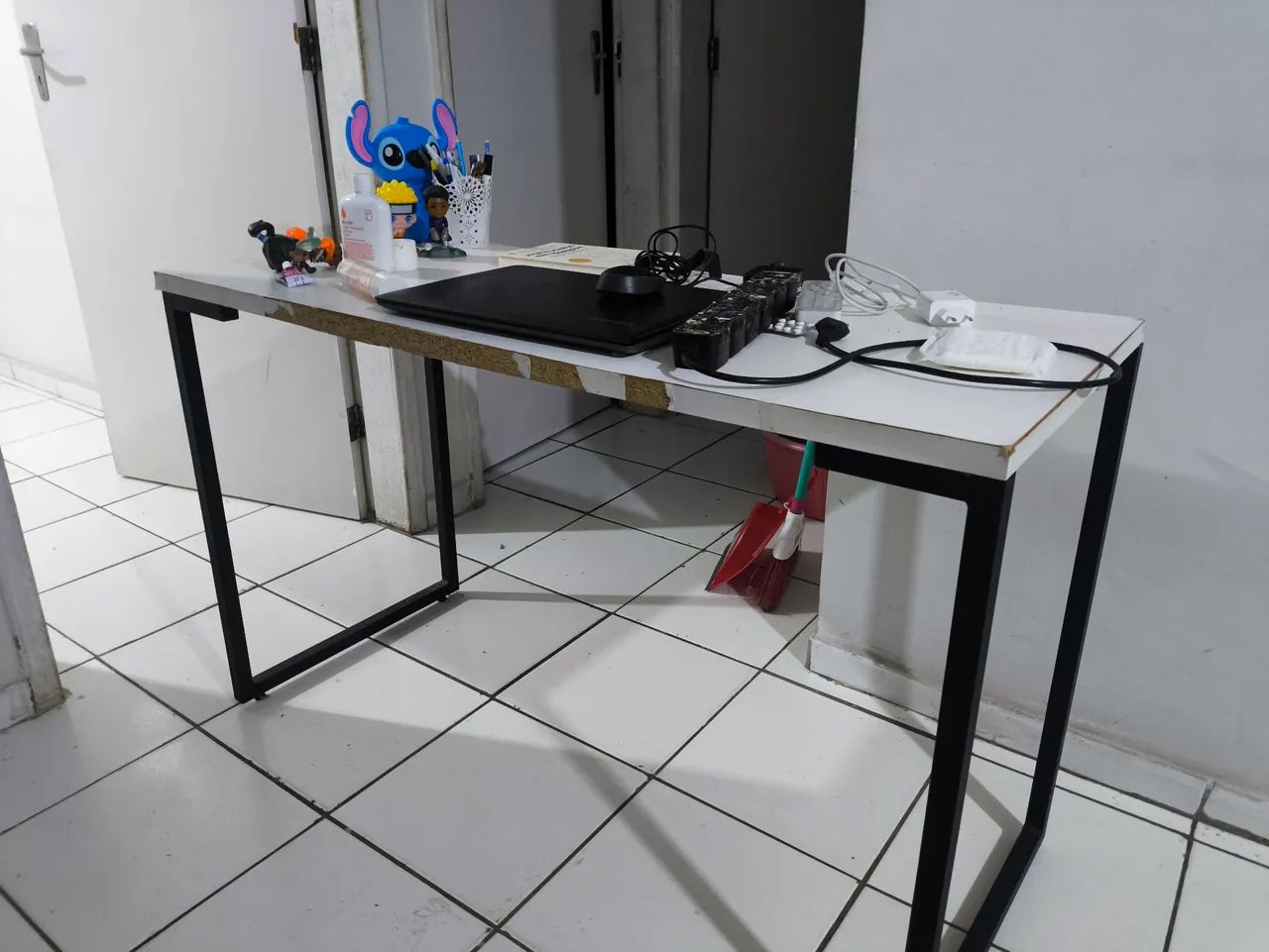 Escrivaninha industrial 